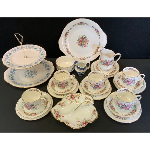 272 - Ceramics - a Paragon Lavinia pattern tea set, for six,(missing one cup);  Royal albert Cottage Garde... 