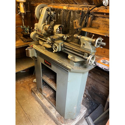 439 - A Myford lathe ML7 

*Please note, this lot has been part of a home engineering workshop and has bee... 