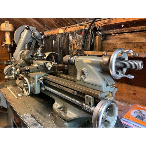 439 - A Myford lathe ML7 

*Please note, this lot has been part of a home engineering workshop and has bee... 