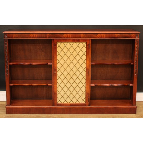 659 - A George III style mahogany low library bookcase, 97cm high, 153cm wide, 29cm deep