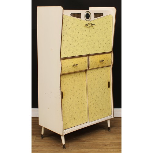 664 - A retro mid-20th century Formica, hardwood and painted ply kitchenette dresser, by Barget, Tempora t... 