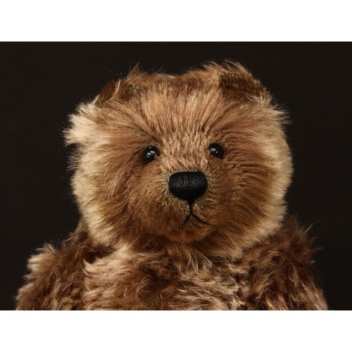 4007 - A Charnwood Bears (Frank Webster) artist made jointed teddy bear, blonde mohair with brown tips, bla... 