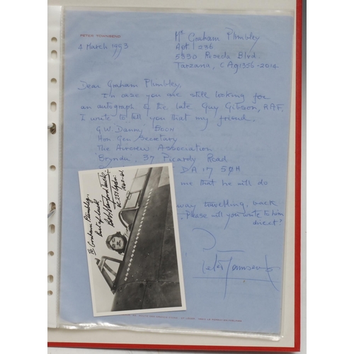 3316 - RAF, World War Two - an archive collection of autographs and ephemera, comprising notes, letters, ph... 