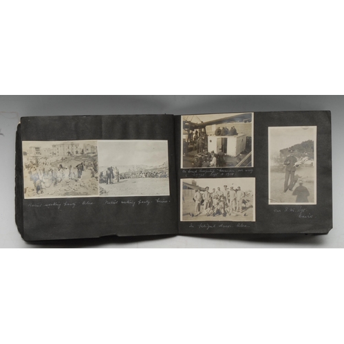 3358 - Egypt, The British “Veiled Protectorate” and Khedivate Egypt – an early 20th century photograph albu... 