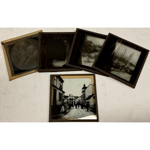 3362 - Photography - a large collection of late 19th century magic lantern slides, illustrating British top... 