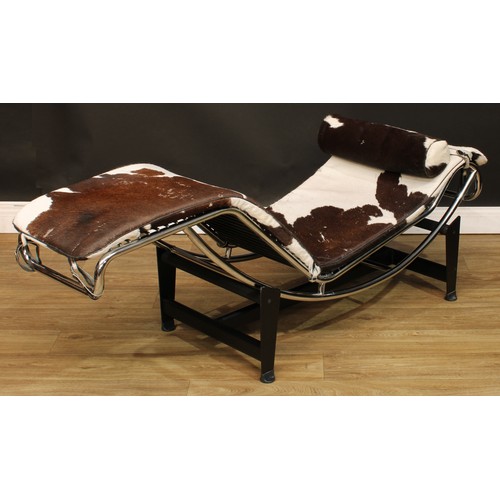 1 - After the Avant-garde - an Italian chaise longue or lounge chair, in the manner of the Le Corbusier ... 