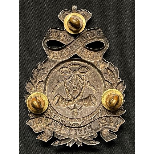 3051 - Huddersfield Rifle Corps Shoulder Plate, 1860's. Complete with fastenings.