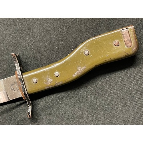 3107 - WW1 Imperial German Demag Combination Bayonet/Trench Knife. Double edged blade 150mm in length maker... 