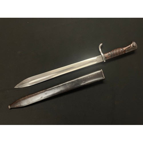 3110 - WW1 Imperial German S98/05nA Transitional pattern Bayonet with 365mm long fullered blade, maker mark... 