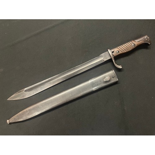 3113 - WW1 Imperial German 98/05nA Bayonet, sawback removed example with 365mm long fullered single edged b... 