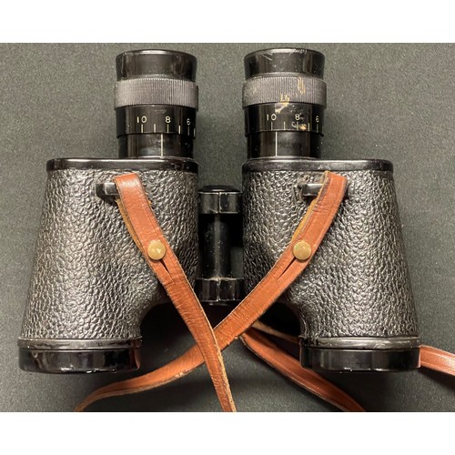 3179 - WW2 British US Made Lend Lease 6x30 Binoculars. WD Broad Arrow marked 6x30 along with makers mark 