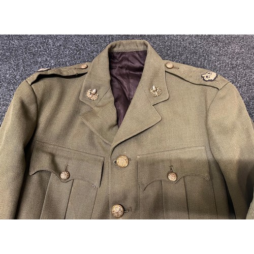 3180 - WW2 British South Notts Hussars Officers Service Dress Jacket. No makers label or date. Complete wit... 