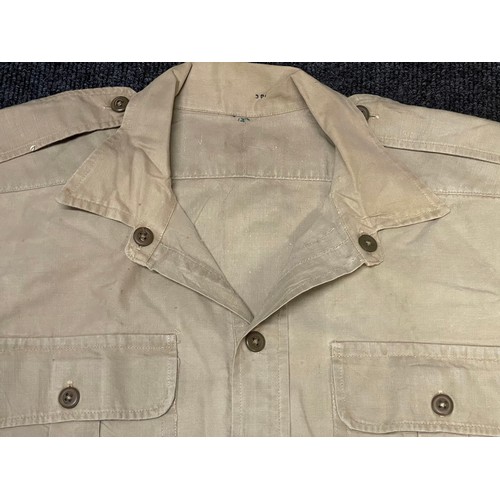 3183 - WW2 British Royal Navy Khaki Drill Shirt. This pattern of shirt was worn by the Royal Navy and Royal... 