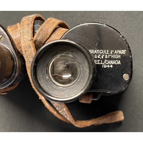 3191 - WW2 Canadian 6x30 Binoculars maker marked and dated 