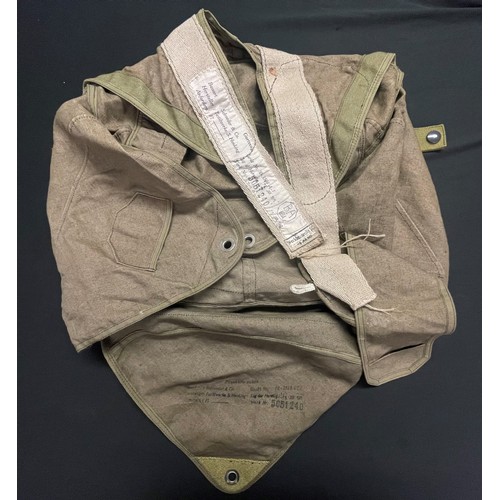 3223 - WW2 Third Reich Luftwaffe Fallschirmjager Parachute Pack. FL Number 30272. Dated 5 Jan 1943. Straps ... 