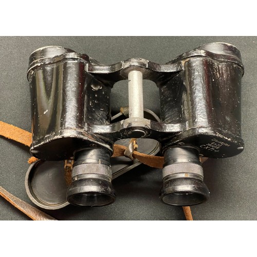 3224 - WW2 Third Reich 6x30 Dienstglas Binoculars maker marked 