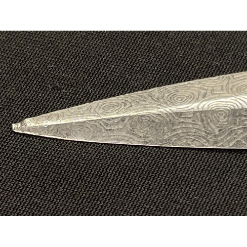 3234 - WW2 Rare Third Reich 2nd pattern Luftwaffe Dagger with artificial Damascus blade 248mm in length wit... 