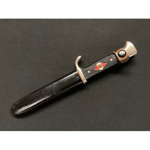 3236 - WW2 Third Reich Hitler Youth Knife with single edged blade 135mm in length, with 