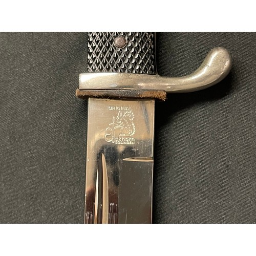 3237 - WW2 Third Reich Heer Etched Short Pattern Dress Bayonet, Carbine Blade 195mm in length. Maker marked... 