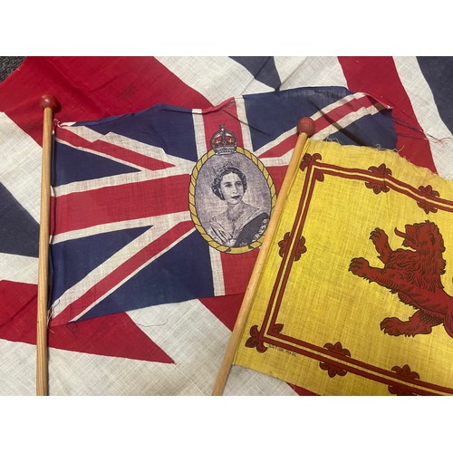 3266 - WW2 British Screen Printed Union Flag size approx. 110cm x 79cm, plus 5 flags dating from ERII Coron... 