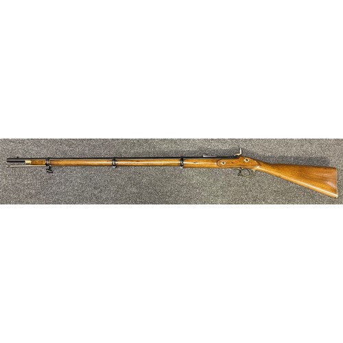 3286 - 3 Band Enfield Tower Pattern Musket 1858. 980mm long barrel. Overall length 140.5cm. Bore approx. 15... 