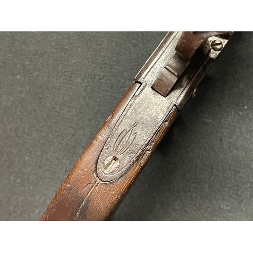 3289 - A George III flintlock muff pistol maker marked 