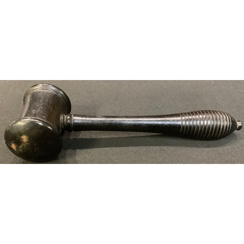 89 - A 19th century ebonised auctioneer's gavel