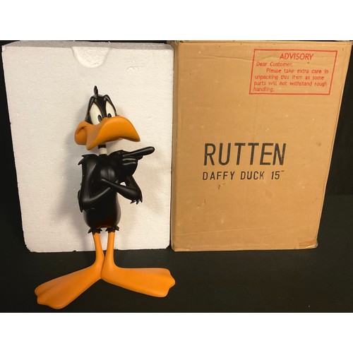 234 - A Warner Brothers Looney Tunes model, Daffy Duck, 39cm, dated 2000, boxed