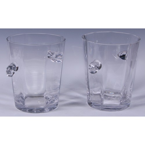 71 - A pair of clear glass Champagne buckets or wine coolers, 22cm high, 18.5cm diameter (2)