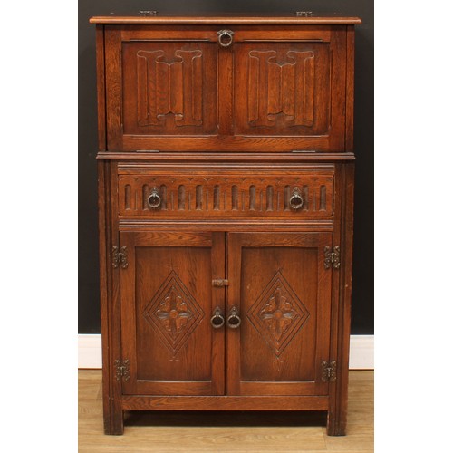 596 - A Jaycee oak dresser, 174cm high, 122cm wide, 43cm deep; a similar side cabinet, 85cm high, 79cm wid... 