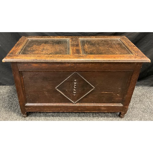 69 - A mid 20th century oak blanket chest, 56cm tall x 93cm wide x 46.5cm deep.