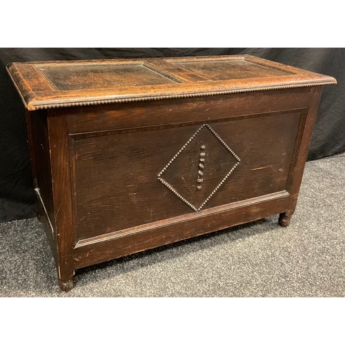 69 - A mid 20th century oak blanket chest, 56cm tall x 93cm wide x 46.5cm deep.