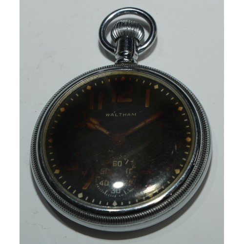 49 - A World War I military open faced pocket watch, 4.5cm dial with luminous Arabic numerals, keyless mo... 