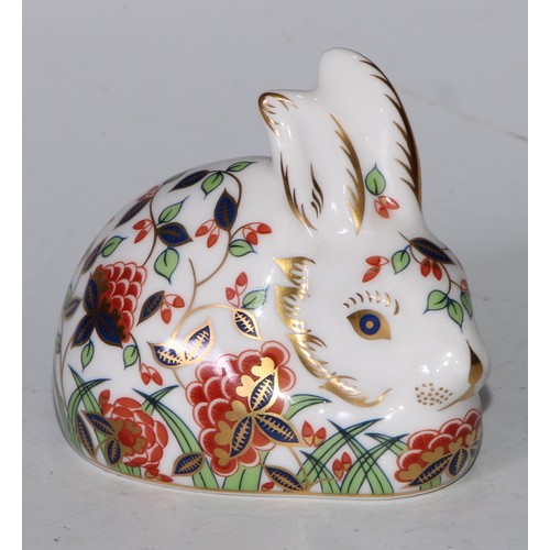 769 - A Royal Crown Derby paperweight, Meadow Rabbit, gold stopper; others, Bunny, Collectors Guild Exclus... 