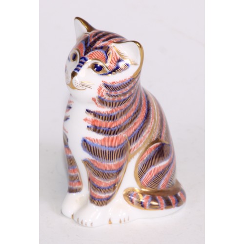 773 - Three Royal Crown Derby paperweights, Sitting Kitten, Kitten and Siamese Kitten, all with gold stopp... 