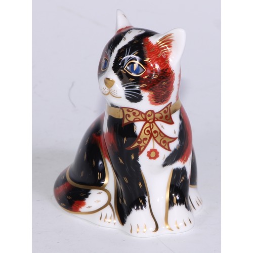 772 - Royal Crown Derby Collectors Guild Exclusive paperweights, Sugar, Molly, Puppy, Scruff and Spice, al... 