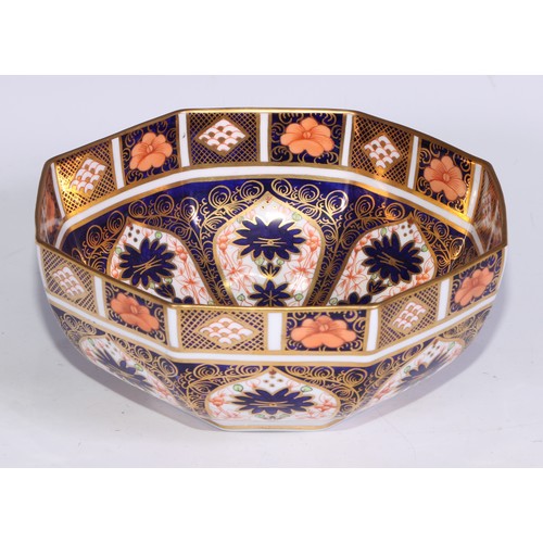 612 - A Royal Crown Derby 1128 pattern hexagonal bowl, 18.5cm diam, printed mark