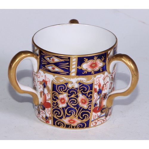 620 - A Royal Crown Derby 2649 pattern tyg, 6cm high, printed marks; others, various Imari patterns, (4)