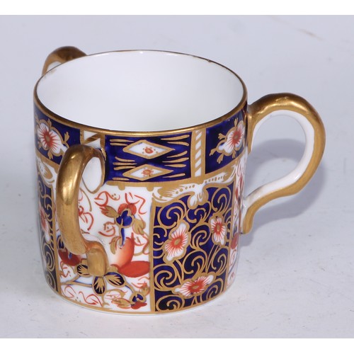 620 - A Royal Crown Derby 2649 pattern tyg, 6cm high, printed marks; others, various Imari patterns, (4)