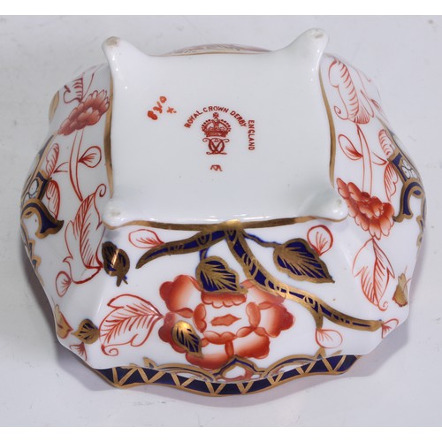 605 - A pair of Royal Crown Derby Imari square bombe shaped boxes and covers, 8cm wide, printed marks; ano... 