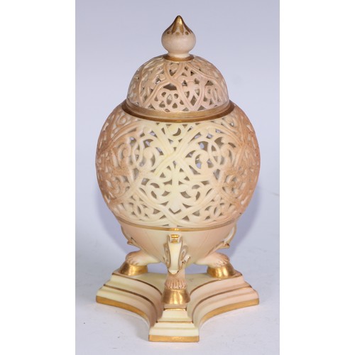 806 - A Grainger & Co Worcester blush ivory ovoid reticulated pot pourri, outlined in gilt, incurved trifo... 