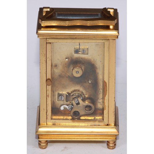 545 - An early 20th century French gilt brass carriage timepiece, 5.5cm rectangular enamel clock dial insc... 