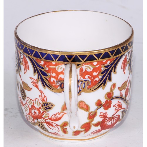 588 - A Derby Crown Porcelain 383 pattern Imari two-handled pedestal bowl, 30cm over handles, printed mark... 