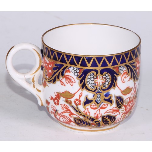 588 - A Derby Crown Porcelain 383 pattern Imari two-handled pedestal bowl, 30cm over handles, printed mark... 