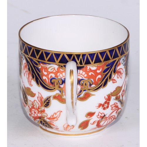 588 - A Derby Crown Porcelain 383 pattern Imari two-handled pedestal bowl, 30cm over handles, printed mark... 