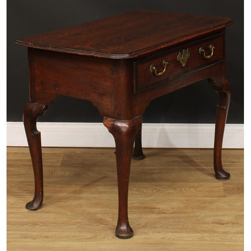 418 - A George III mahogany crossbanded oak side table, slightly oversailing top above a long drawer, bras... 