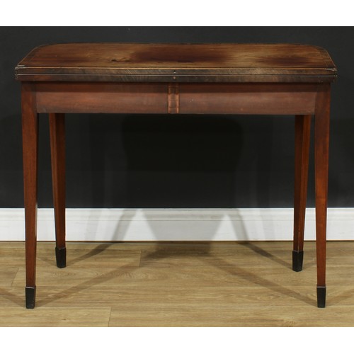 471 - A Regency rosewood crossbanded mahogany tea table, hinged top, tapered legs, outlined throughout wit... 