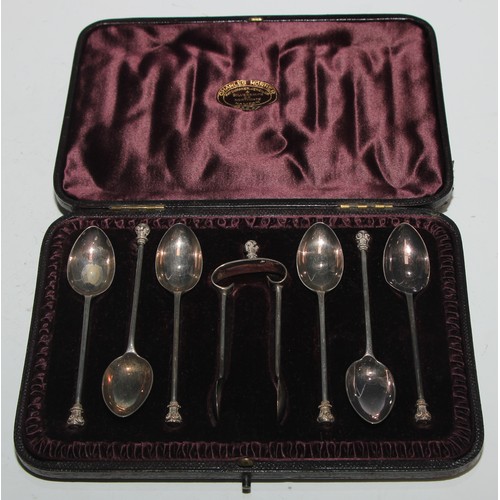 19 - A set of six Victorian silver seal top teaspoons, sugar tongs en suite, retailed by Charles Horner, ... 