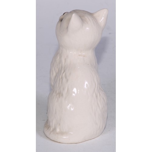 725 - A Beswick model, of a pair of kittens, 11cm wide, printed mark; others; Royal Doulton; etc (12)