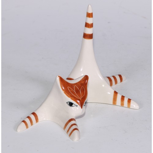 725 - A Beswick model, of a pair of kittens, 11cm wide, printed mark; others; Royal Doulton; etc (12)